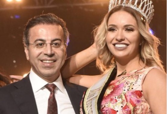 نادر صعب … يحكّم ويتوّج ملكة جمال اوروبا في لبنان!